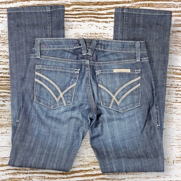 William Rast Women's Sadie Straight Leg Low-rise Jeans Size 25 - Picture 3 of 6